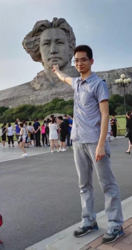 惠辉的牛的第一张照片--茂名相亲服务中心