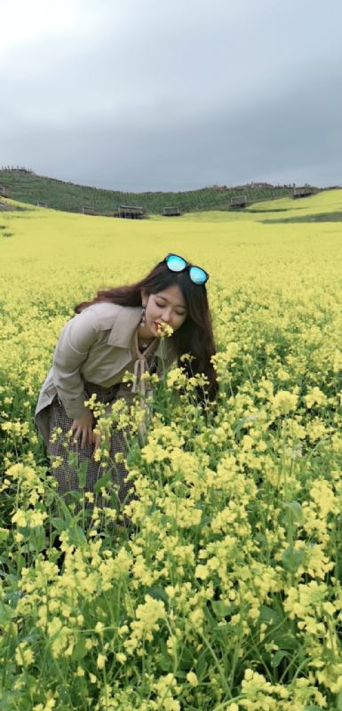 小桃花的第一张照片--茂名相亲服务中心