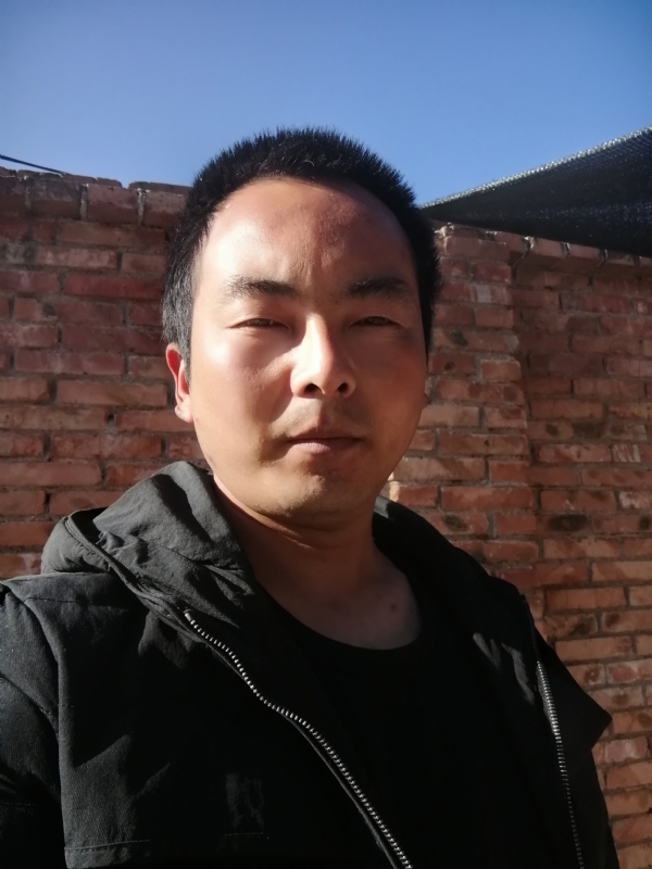 流年寂寞了谁的容颜的第一张照片--茂名相亲服务中心