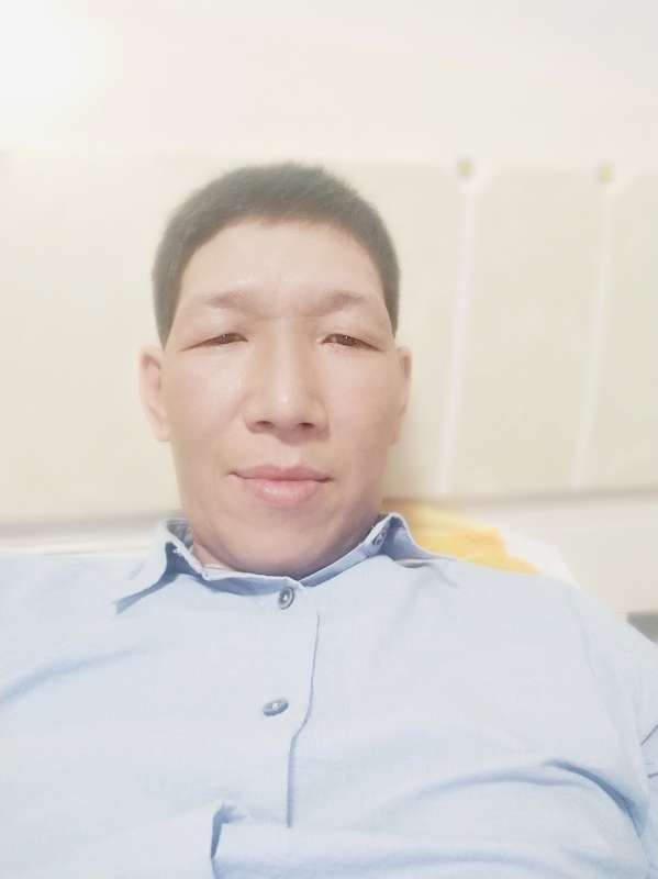 寂寞的等待的第一张照片--茂名相亲服务中心