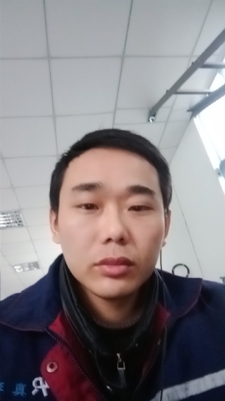 一笑而过的第一张照片--茂名相亲服务中心