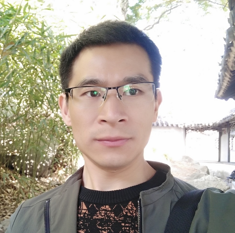 翔飞的第一张照片--茂名相亲服务中心