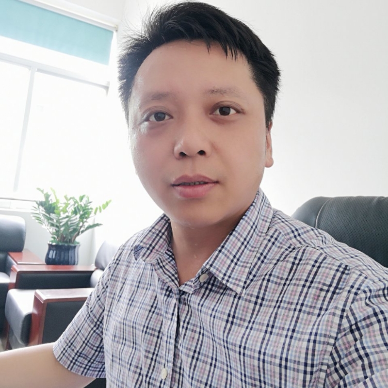 会飞的鱼的第一张照片--茂名相亲服务中心
