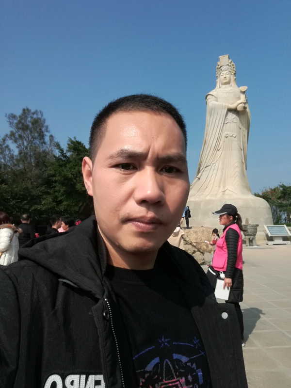 不羁的风的第一张照片--茂名相亲服务中心