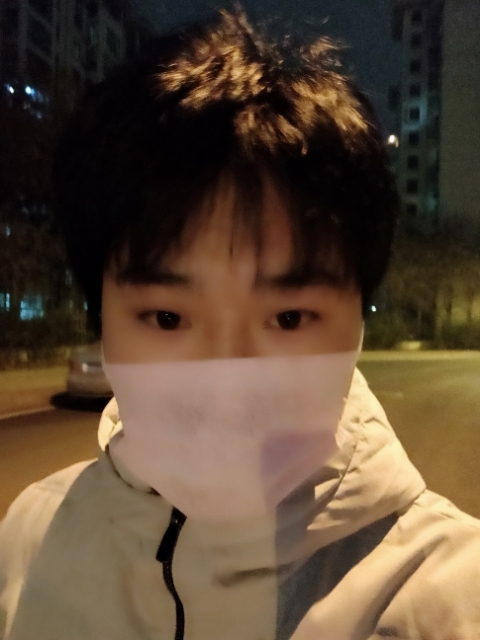 偏丶执的第一张照片--茂名相亲服务中心