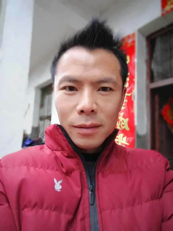 一起好好过日子的第一张照片--茂名相亲服务中心