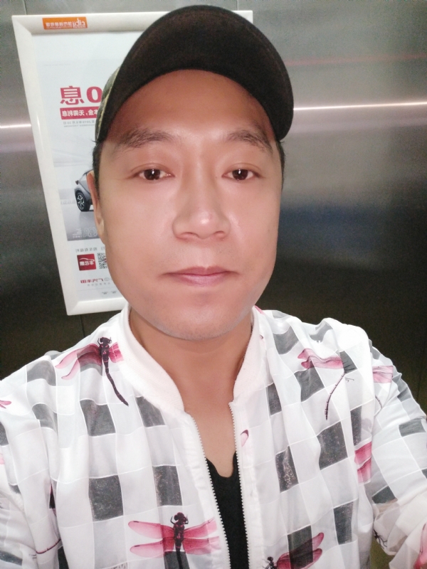 hainy的第一张照片--茂名相亲服务中心
