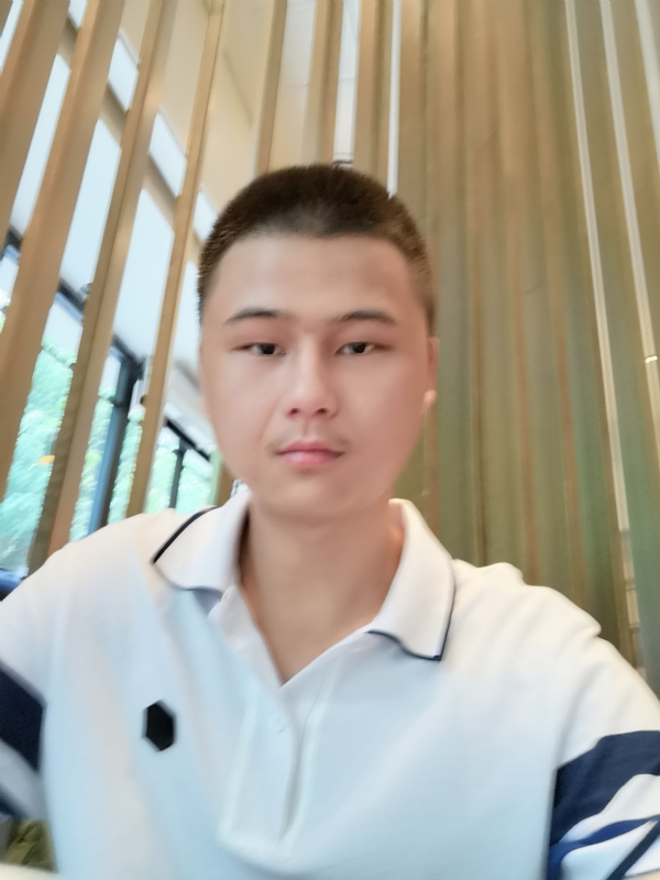 张少少的第一张照片--茂名相亲服务中心