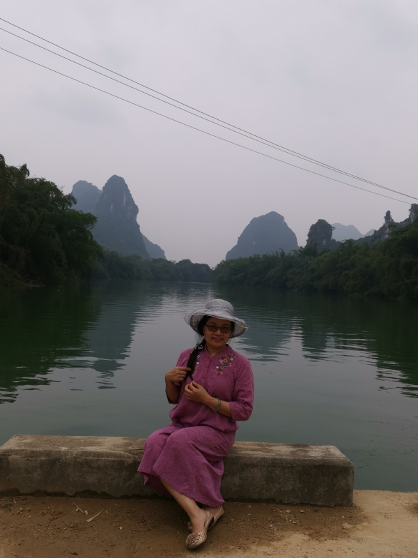 银子姐姐的第一张照片--茂名相亲服务中心