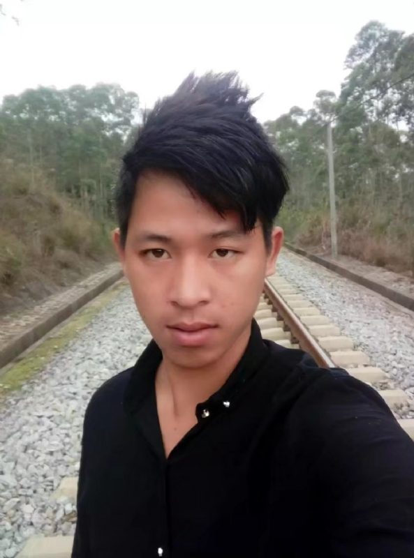 梦一场的第一张照片--茂名相亲服务中心