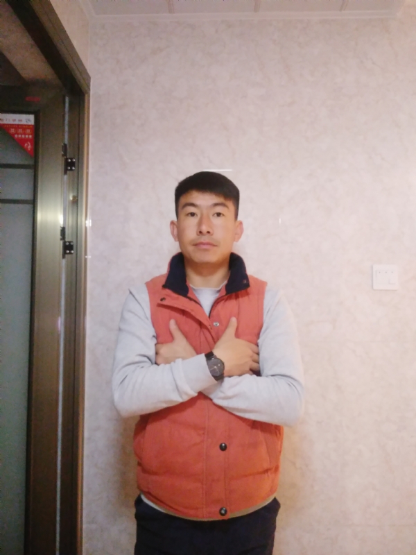 石林小伙的第一张照片--茂名相亲服务中心