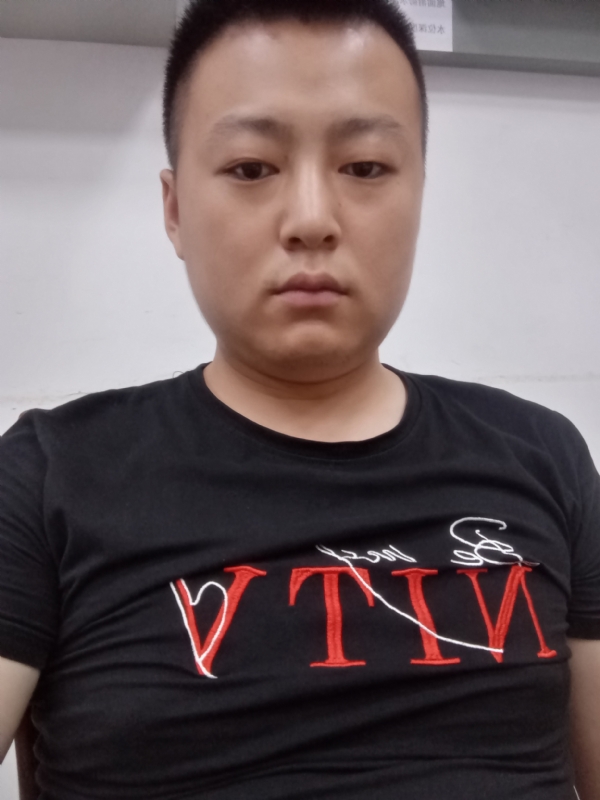 天意的第三张照片--茂名相亲服务中心