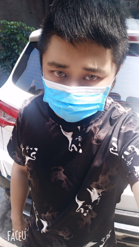 小周周的第一张照片--茂名相亲服务中心