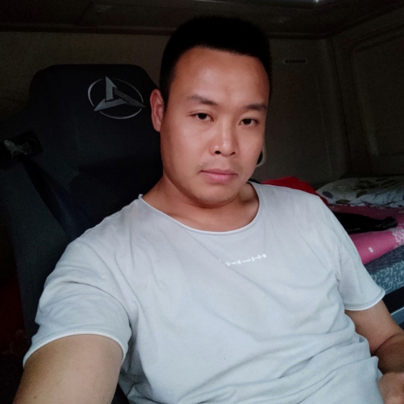 默默的第一张照片--茂名相亲服务中心