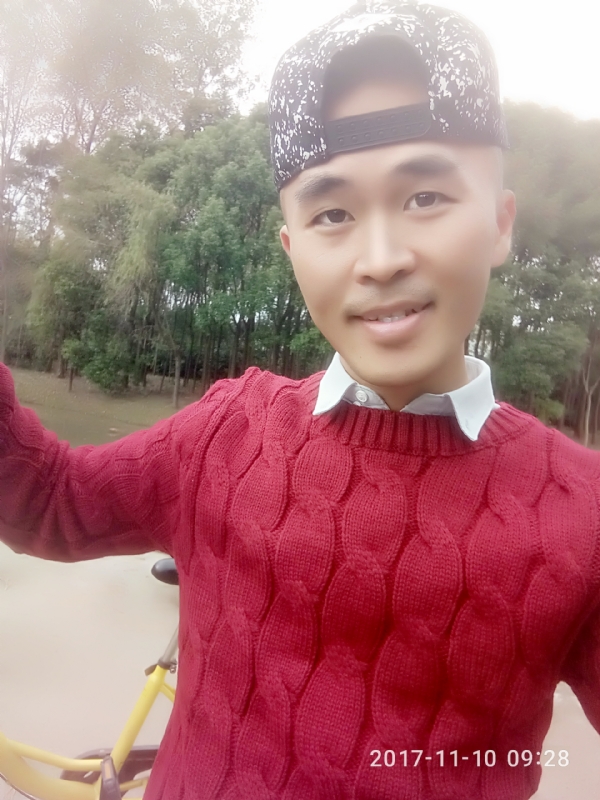 丹尼的第一张照片--茂名相亲服务中心
