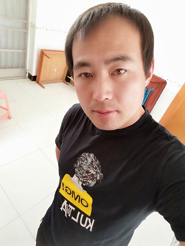 东海龙王的第二张照片--茂名相亲服务中心