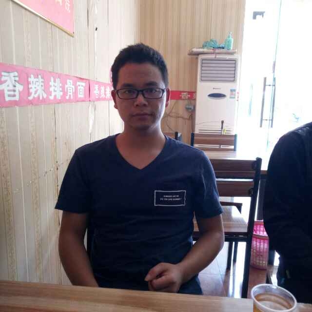 会哭的星星的第一张照片--茂名相亲服务中心