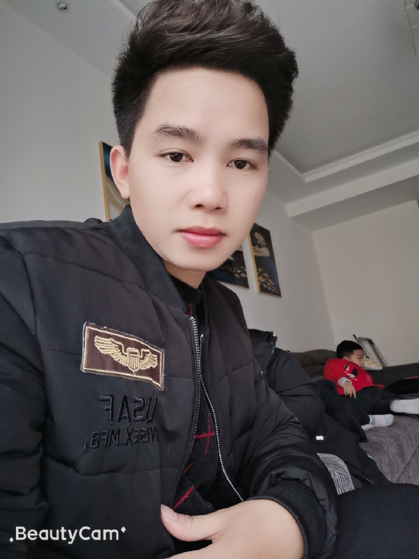 发发发的第一张照片--茂名相亲服务中心