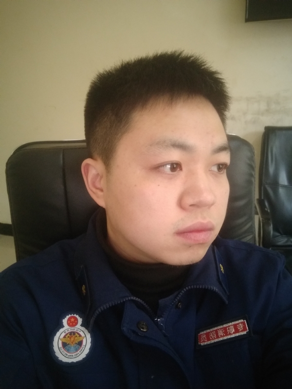 訫尘的第三张照片--茂名相亲服务中心
