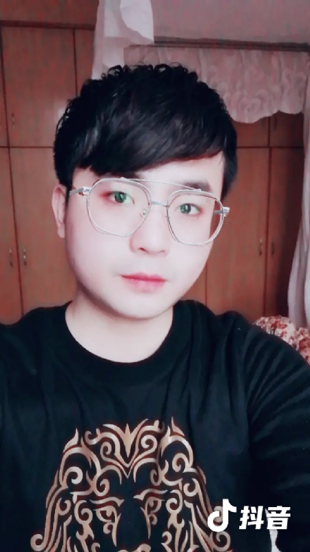哎呦哥哥的第二张照片--茂名相亲服务中心