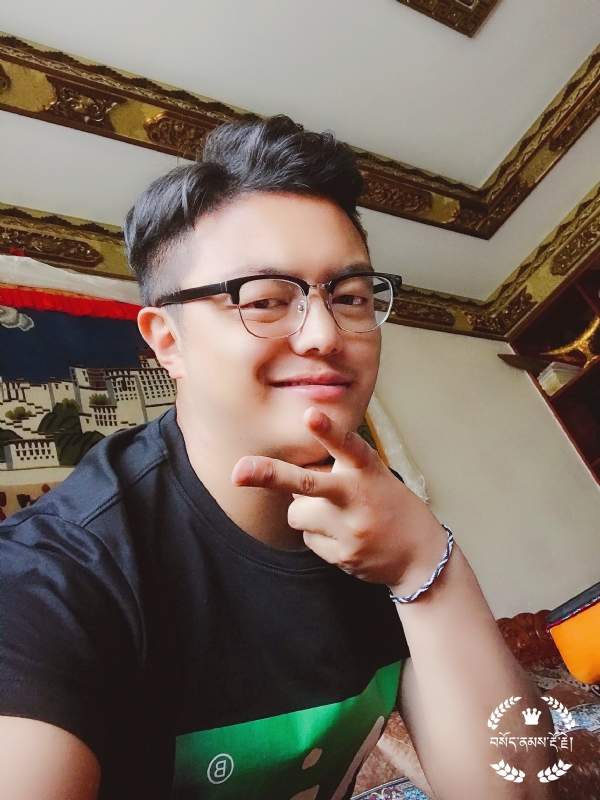 橙男的第四张照片--茂名相亲服务中心