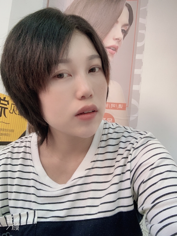 寻找爱情的第一张照片--茂名相亲服务中心