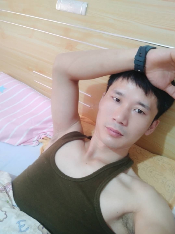 平凡之路的第一张照片--茂名相亲服务中心