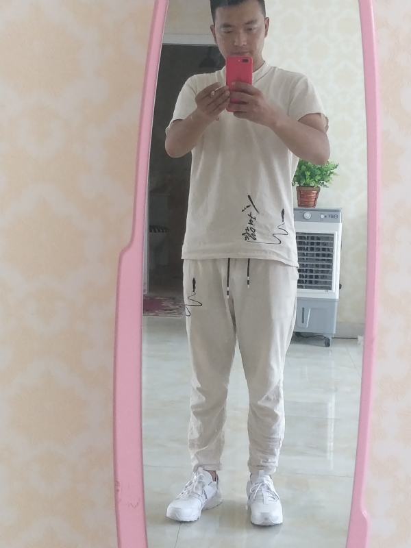 一天一根烟的第一张照片--茂名相亲服务中心