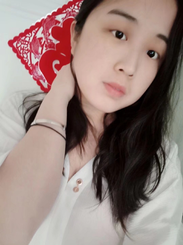 百合的第一张照片--茂名相亲服务中心