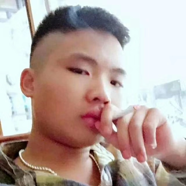 比比曾_的第一张照片--茂名相亲服务中心