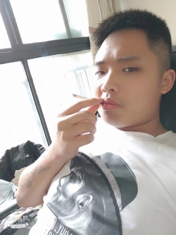 比比曾_的第二张照片--茂名相亲服务中心