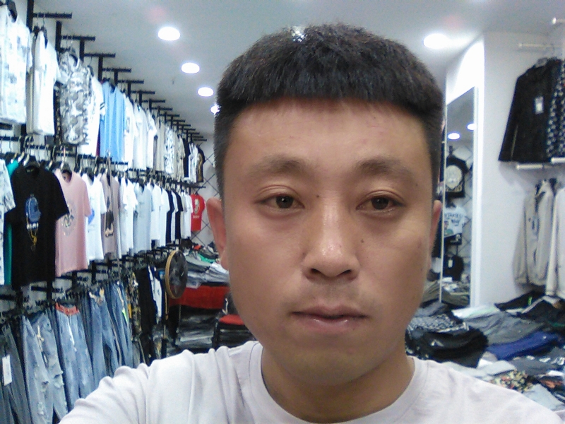冰冷的心的第二张照片--茂名相亲服务中心
