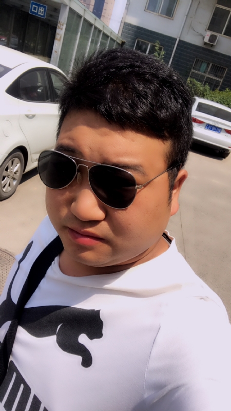 杨志强的第一张照片--茂名相亲服务中心