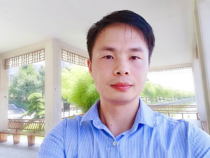 小艾同学的第二张照片--茂名相亲服务中心