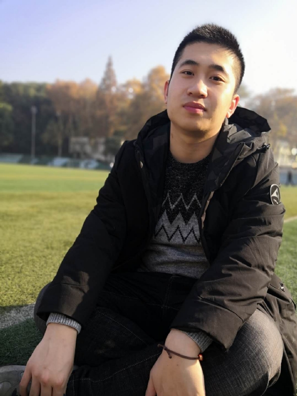 你是猪猪的第一张照片--茂名相亲服务中心