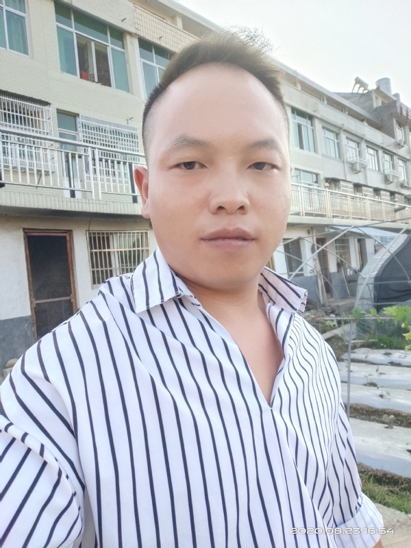 放弃曾经我带你走的第一张照片--茂名相亲服务中心