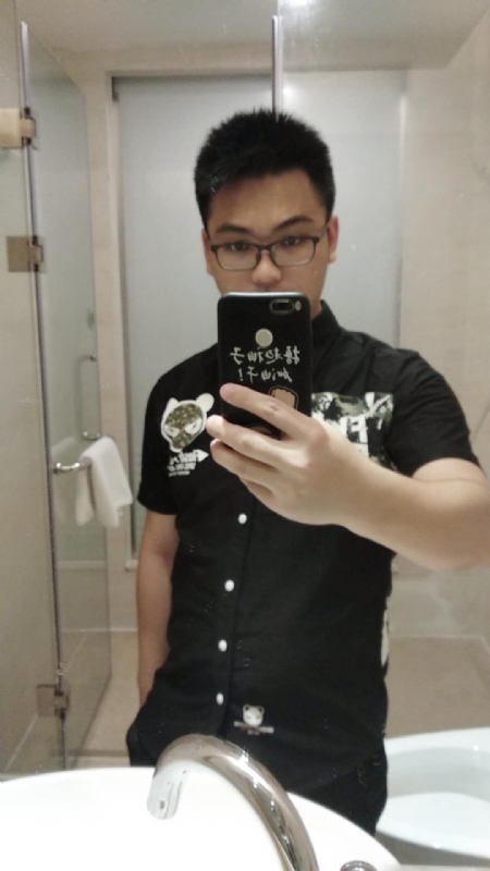 墨客的第一张照片--茂名相亲服务中心