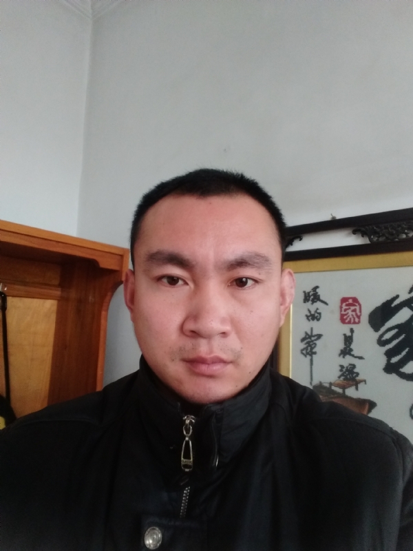 一江春水的第三张照片--茂名相亲服务中心