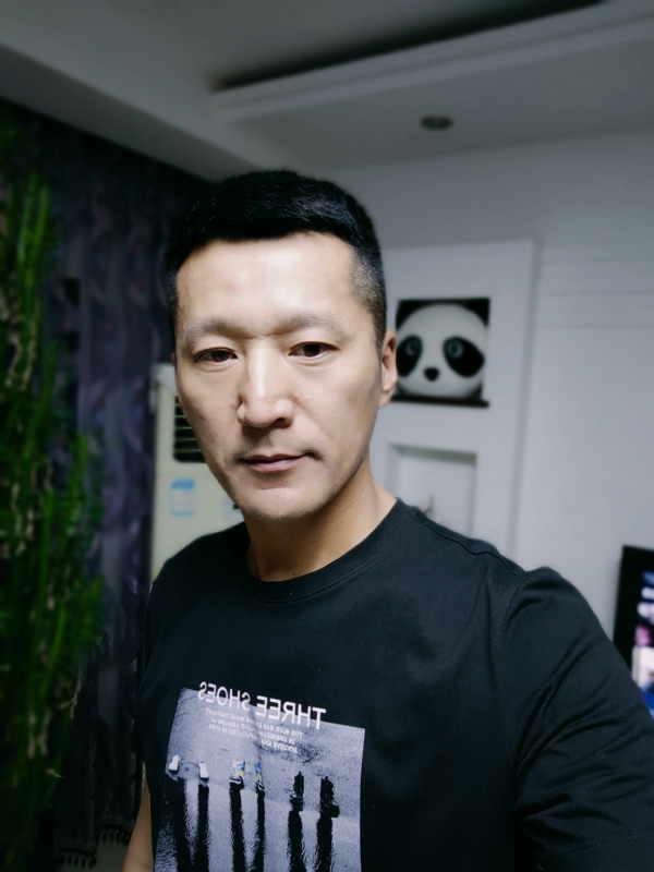 庆柏的第一张照片--茂名相亲服务中心
