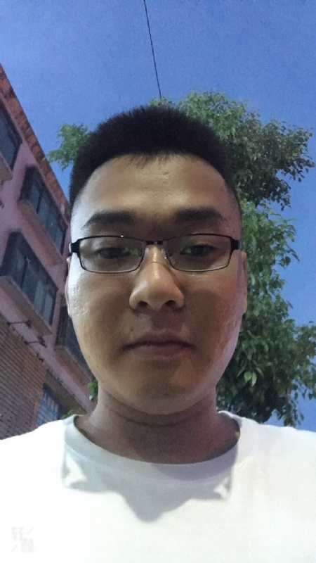 Xjy的第一张照片--茂名相亲服务中心