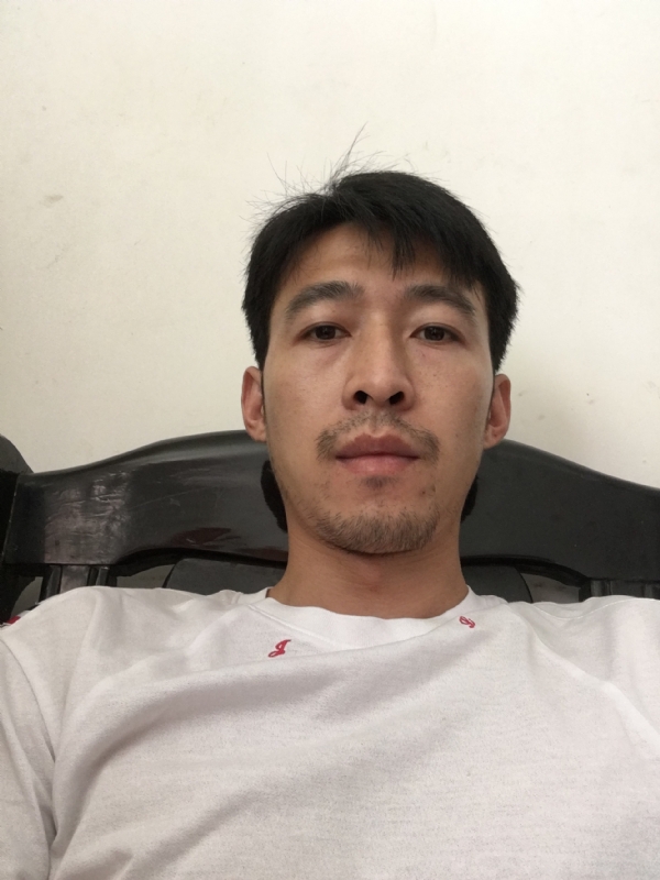问立的第三张照片--茂名相亲服务中心