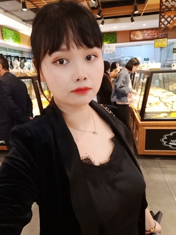 寒心的第二张照片--茂名相亲服务中心