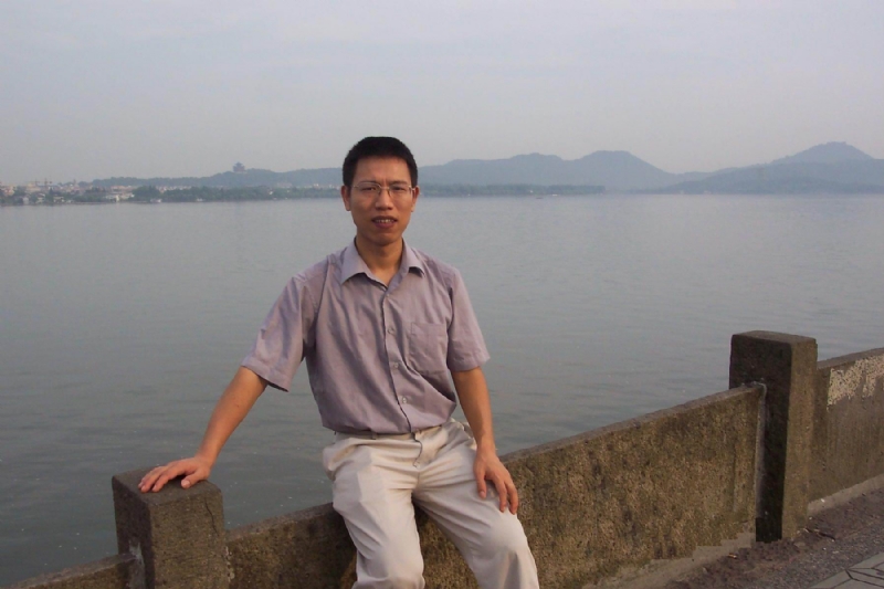 andrew的第一张照片--茂名相亲服务中心