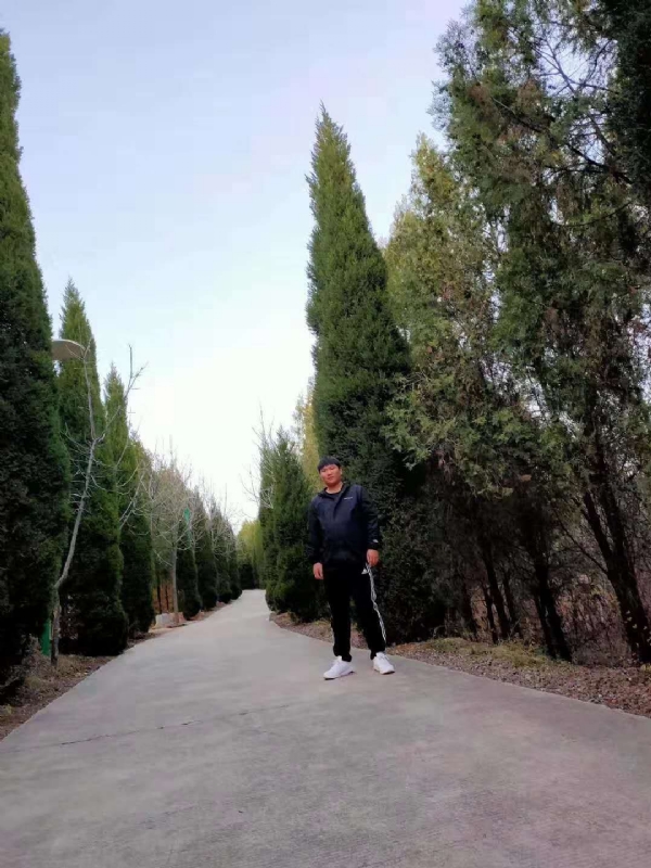相濡以沫的第一张照片--茂名相亲服务中心