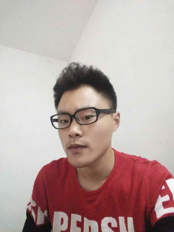玉尚的第一张照片--茂名相亲服务中心