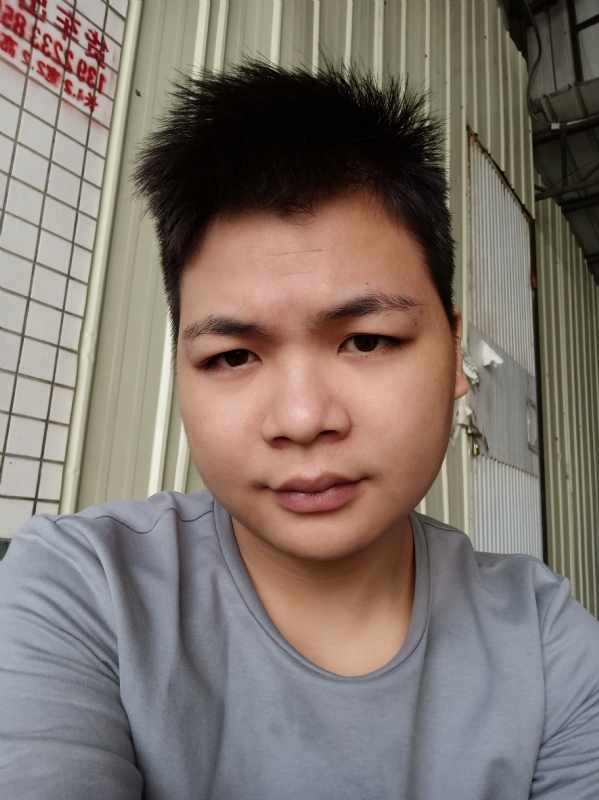 诚心的第一张照片--茂名相亲服务中心