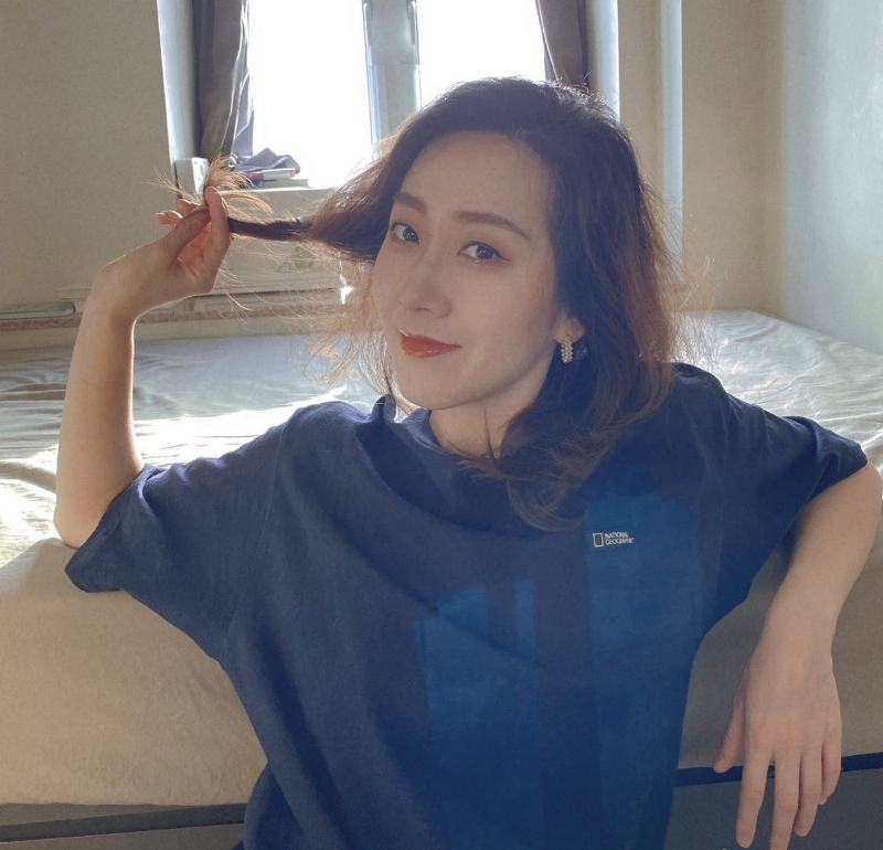 李雯雪的第一张照片--茂名相亲服务中心