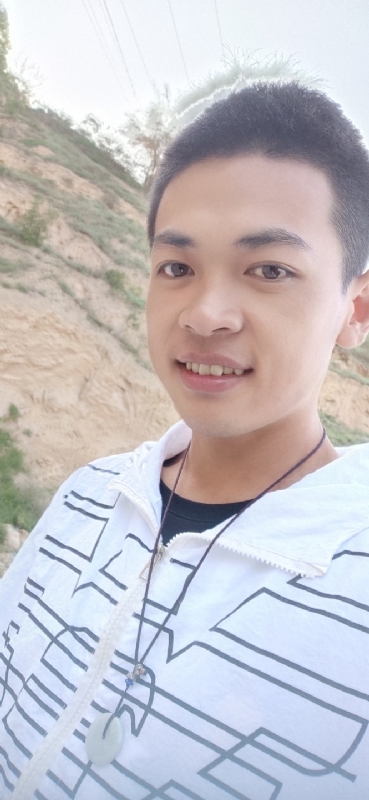 小辉的第一张照片--茂名相亲服务中心
