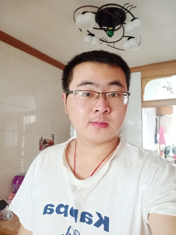 于磊的第一张照片--茂名相亲服务中心