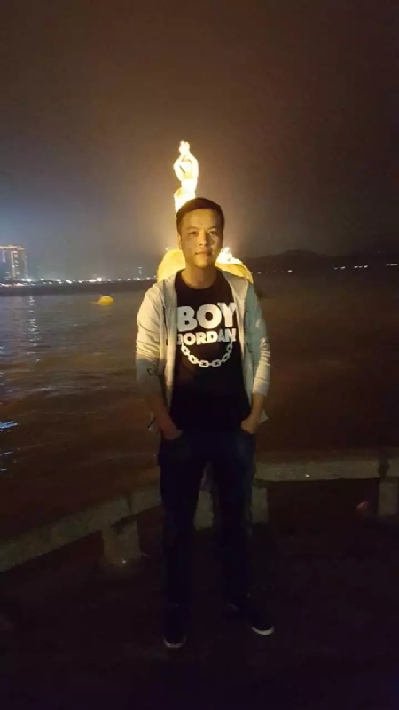 清风徐来。的第一张照片--茂名相亲服务中心